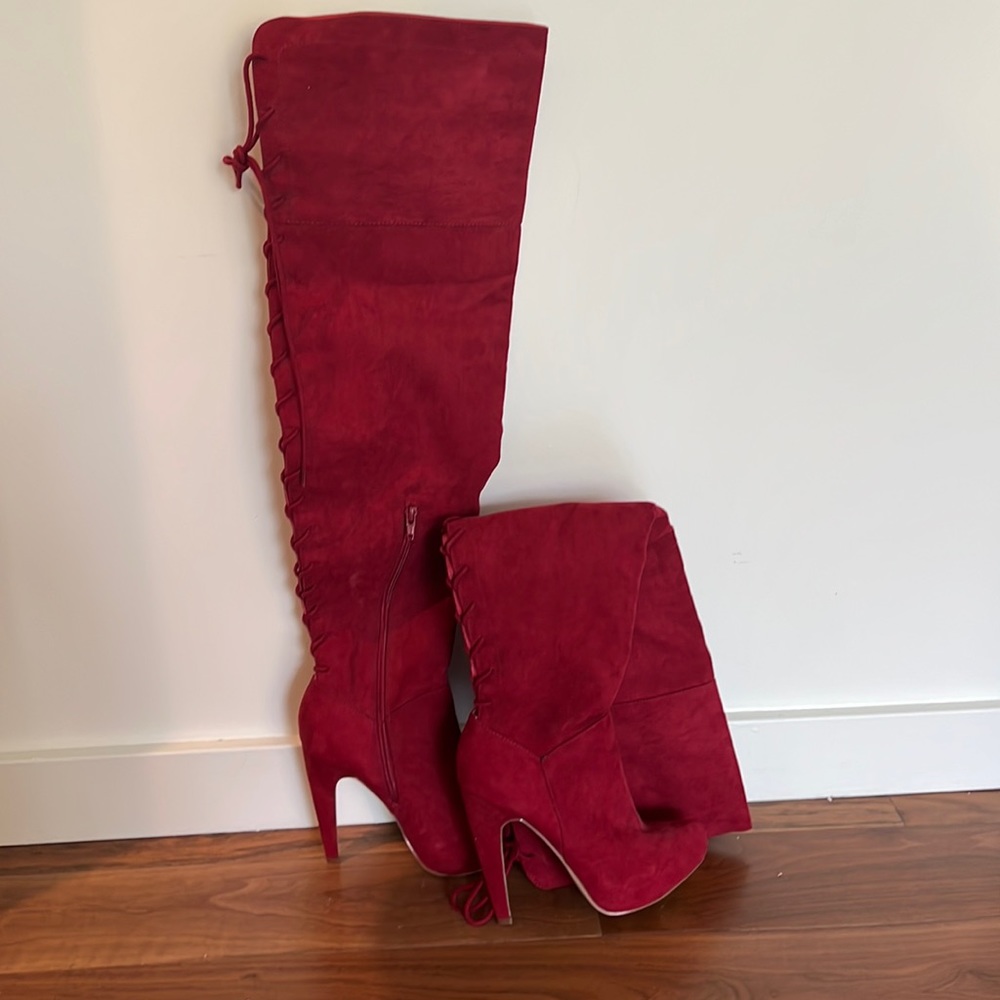 Brand New! Knee high boots!